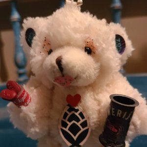 Craft Beer Babe,  She's Crafty!